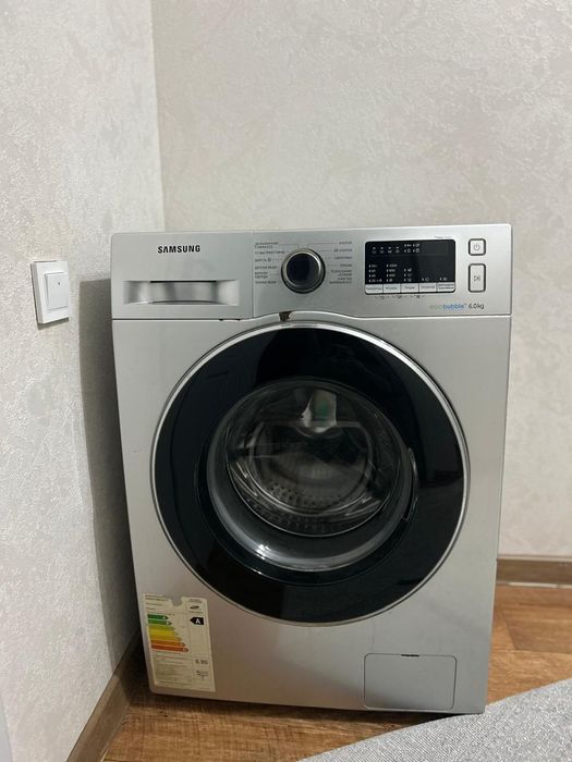 Продам стиральную машину