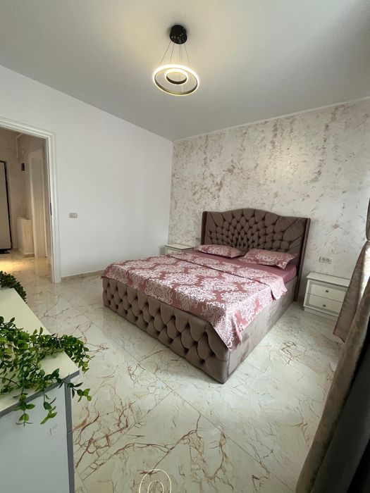 Apartament 3 camere Regim hotelier
