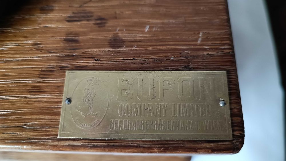 Стар грамофон с манивела - EUFON - 1909г. - Made in Hungary
