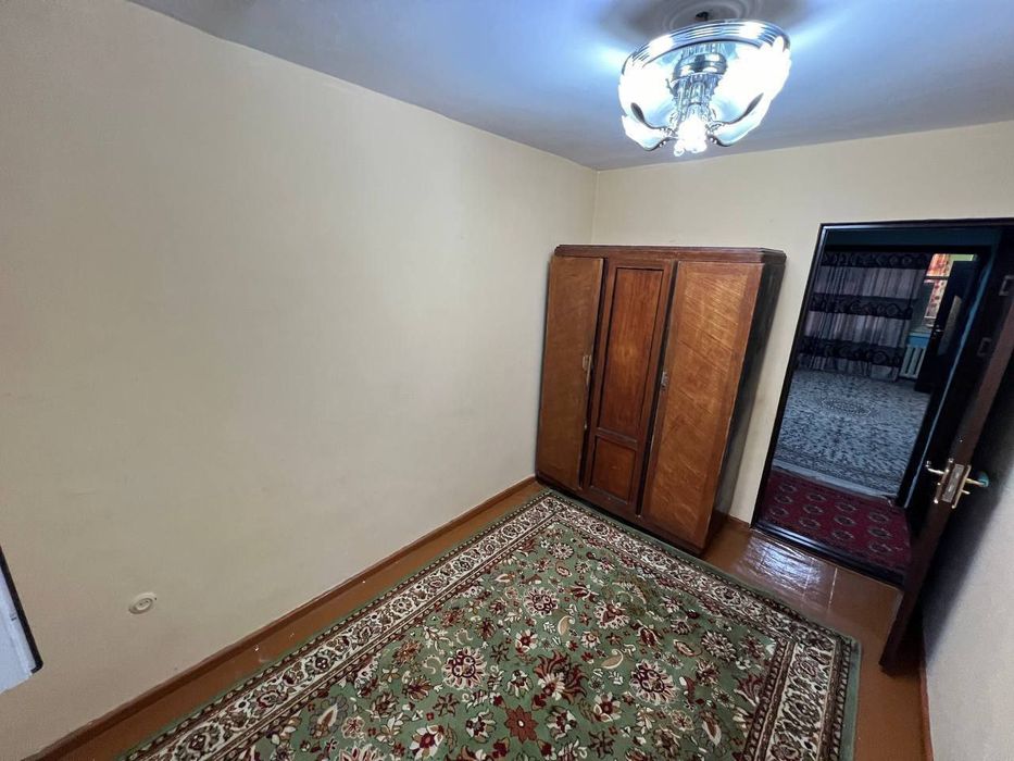 Eco bozor oldida bolla kv bor bez makler bez xazyka