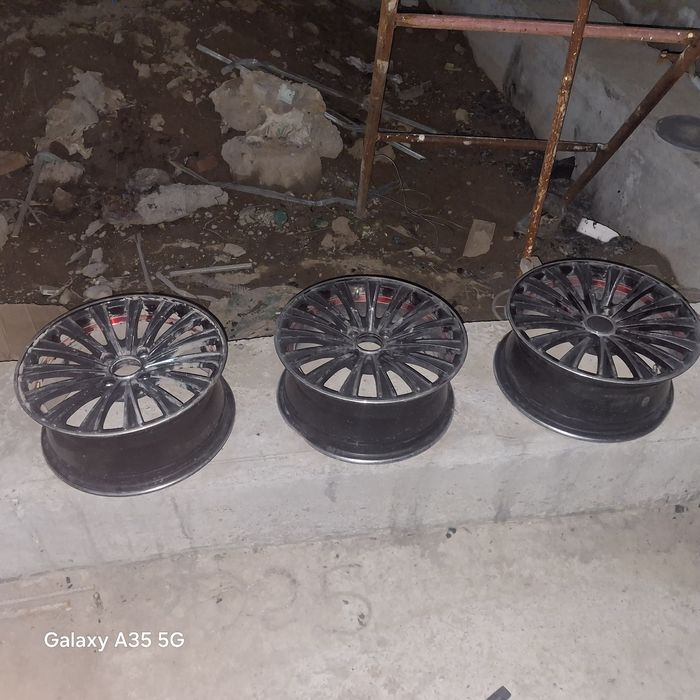 Диска 15  тік сатылады