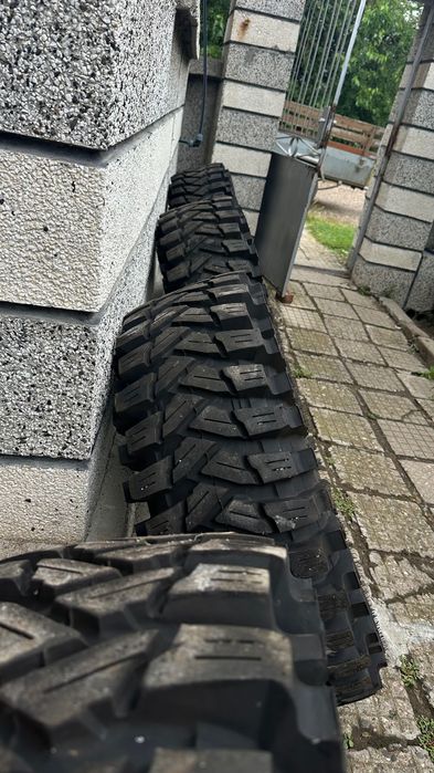 Гуми MAXXIS TREPADOR M8060 37x12.50R17LT – 4 бр. чисто нови