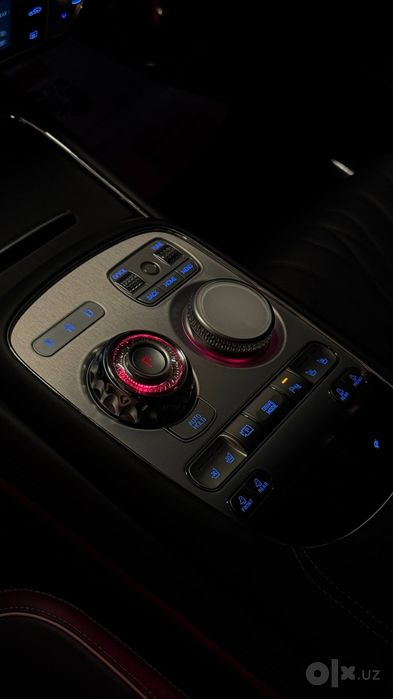 Genesis G90 2025/26