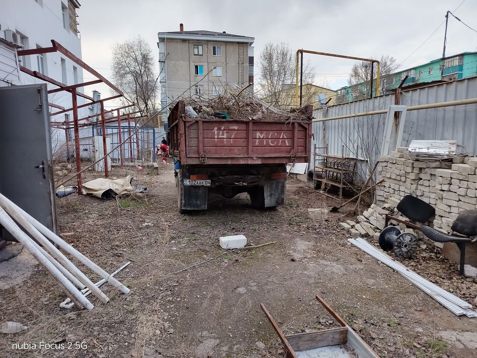 Вывоз мусора. Доставка балласта, кладочного песка, щебня.