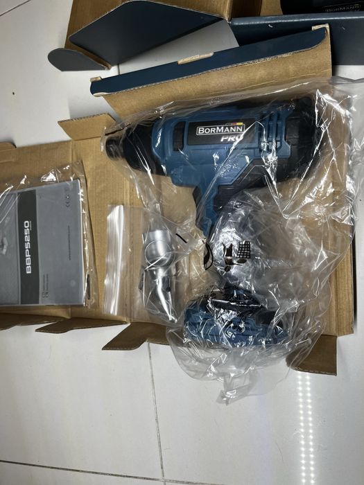 Пистолет за горещ въздух на батерия