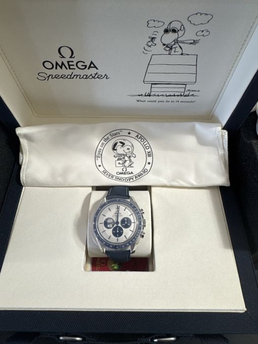 Omega Speedmaster Silver Snoopy Award