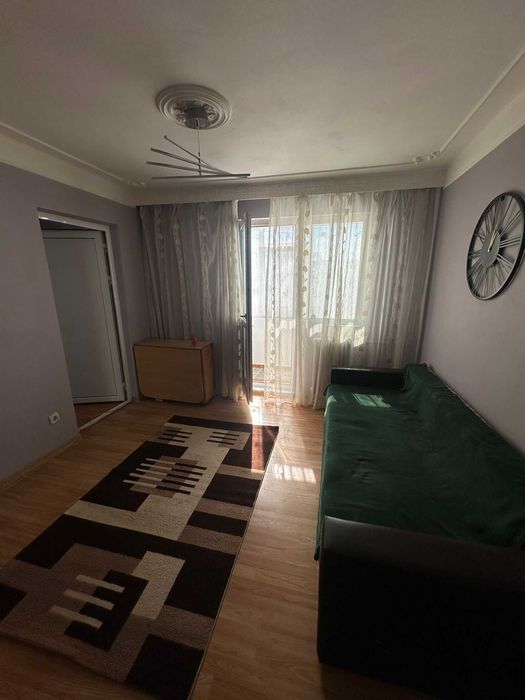 Apartament 2 camere, Podu Roș, cu balcon