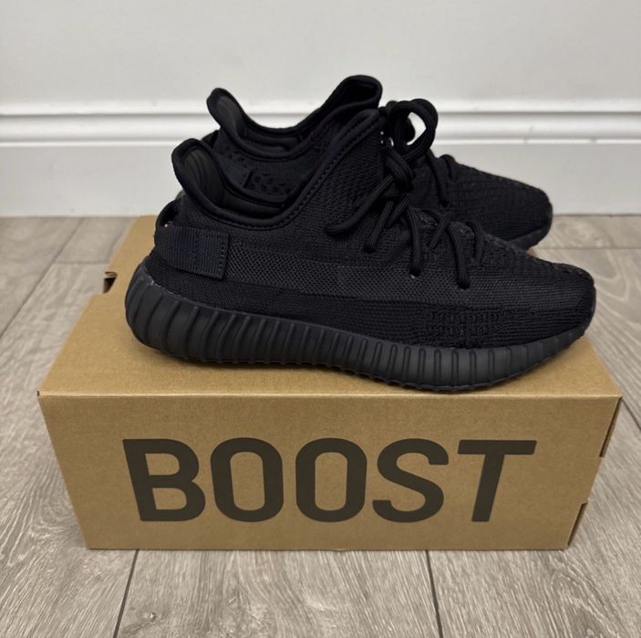 Adidas Yeezy 350 V2 onyx negrii [ Toate Marimile ]
