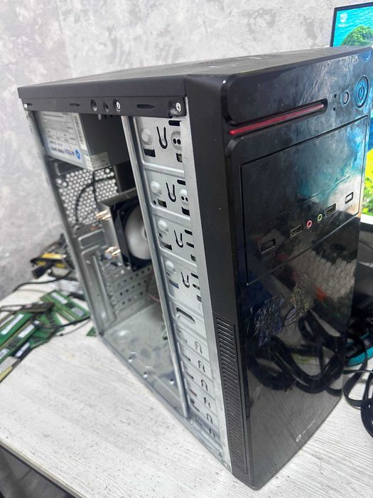 Офисный кейс / Core i7 2600 / 16 gb ram/ ssd 120