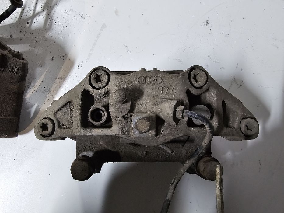 Etrieri fata Audi A6 C6 320mm