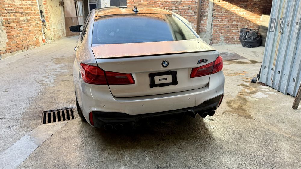 BMW M5 F90 На Части