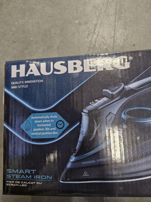 Fier de calcat cu ecran LED HAUSBERG HB-7825NG, talpa din titan