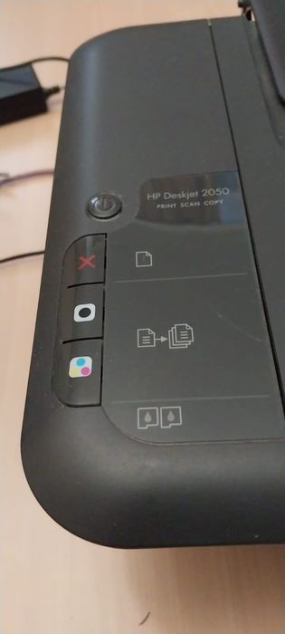 Принтер+сканер HP Deskjet 2050 б/у