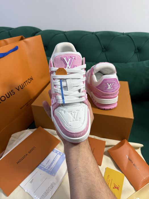 Adidasi Louis Vuitton piele naturala 100% Full Box colectie noua