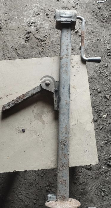 Продам домкрат советский.