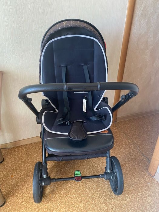 Продам детскую коляску