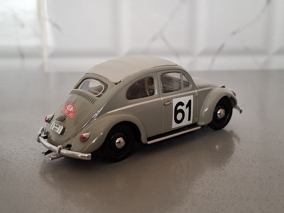 Коллекционная модель Фольксваген Жук, масштаб 1:43