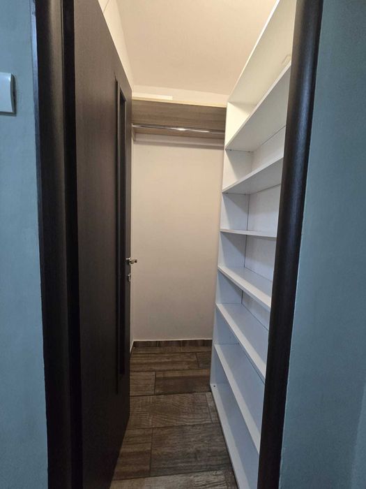 2 camere METROU Eroii Revolutiei