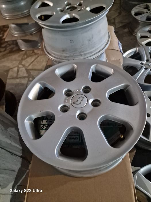 Golf 6 15цола Mercedes Aklass алуминиеви джанти Замъка Ямбол