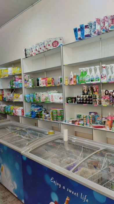 Мебель для продуктового магазина