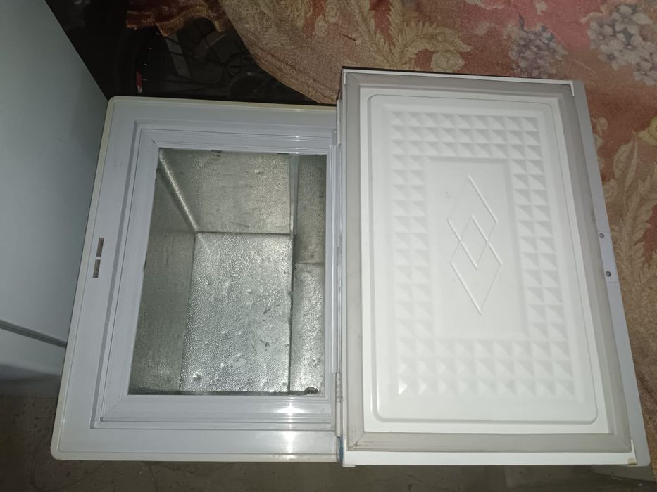 Морозильники продам