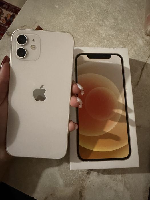 Iphone 12 , цена договорная