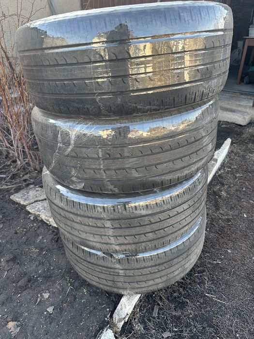 Летние шины Goodyear 235/50R19