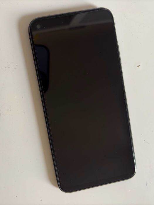 5 telefoane ieftine – Huawei P40 Lite / iPhone 11 & SE 1 / Motorola / Redmi