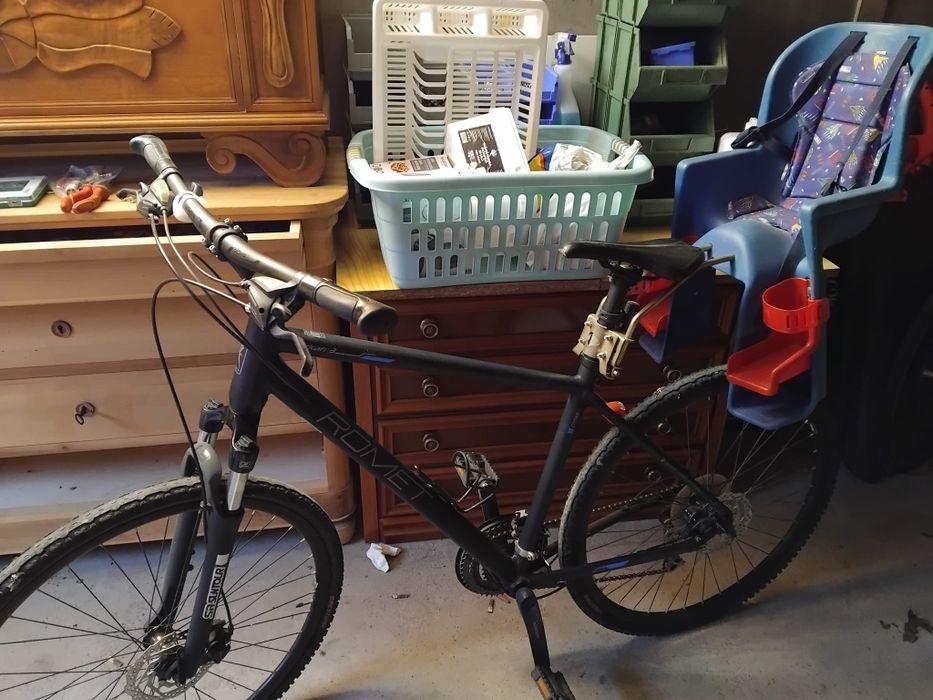 Bicicleta cu scaun pentru copi