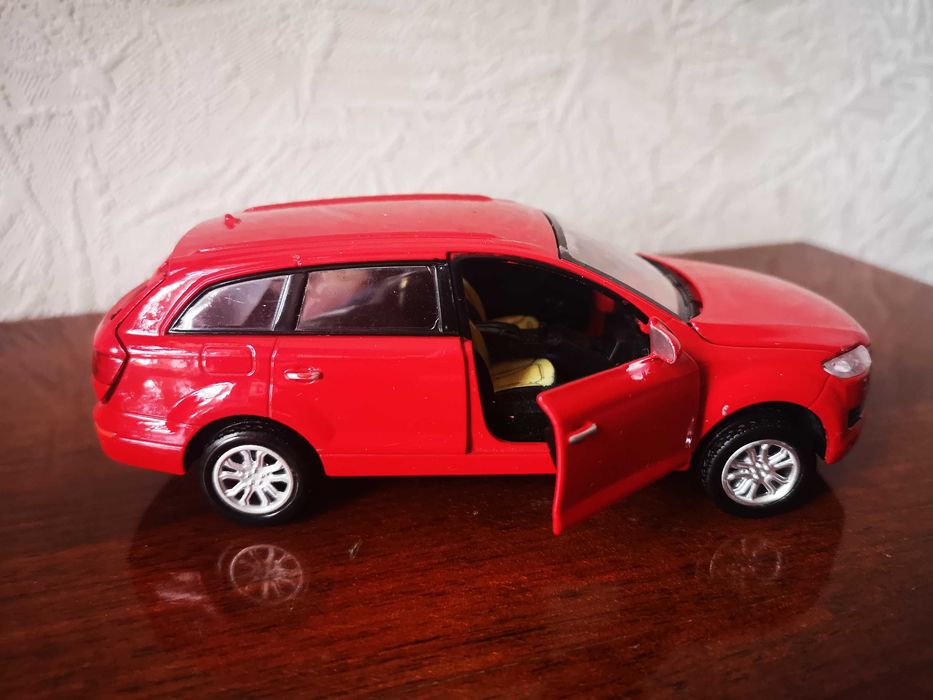 Железная моделька. Ауди.