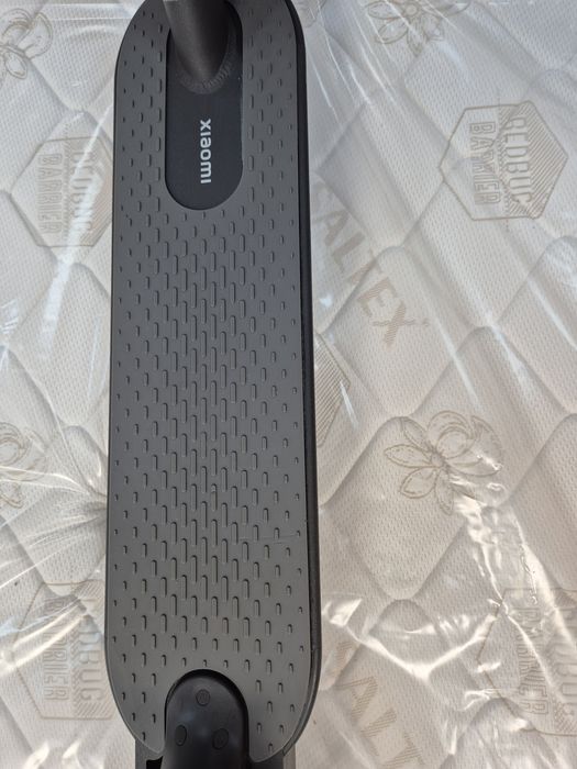Trotineta Xiaomi 3 Lite nouă ofertă