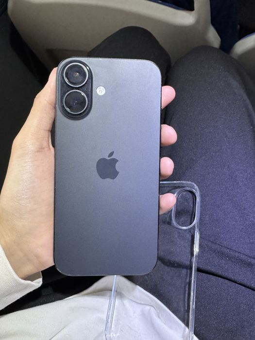 Айфон 16 черный