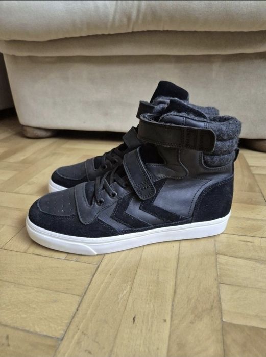 Pantofi sport de iarnă Hummel Stadil JR - 38 (24 cm)