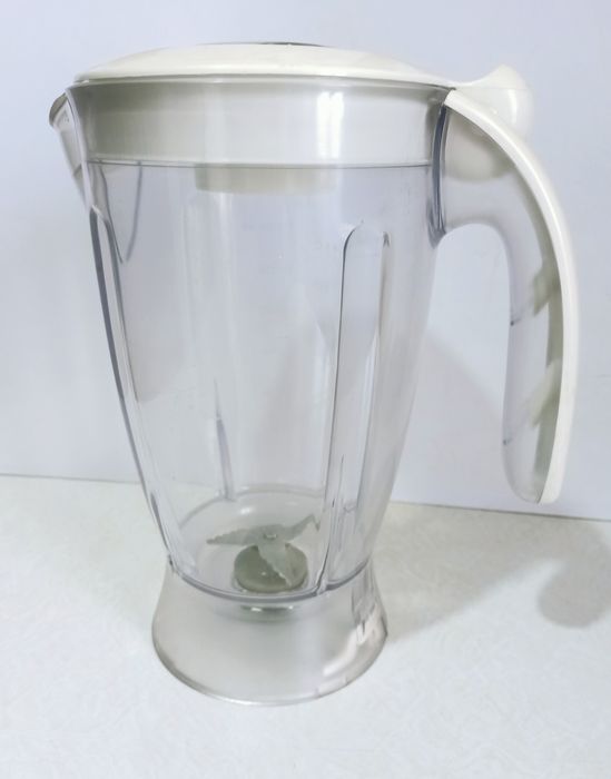 Продам кухонный комбайн