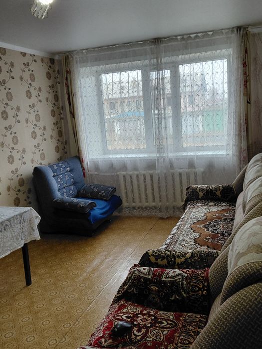 Продам 2 ком.квартиру на 1 этаже из 5. В районе вокзала