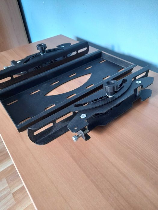 Стойка за телевизор