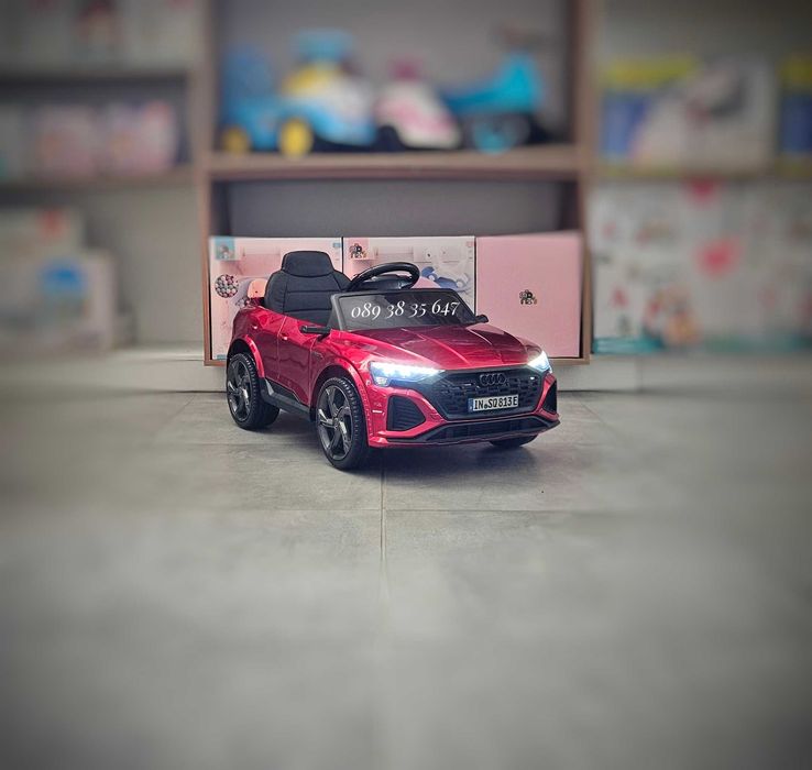 ПРОМОЦИЯ!НОВО!Акумулаторен джип Audi SQ8 RED с 12V батерия,меки гуми