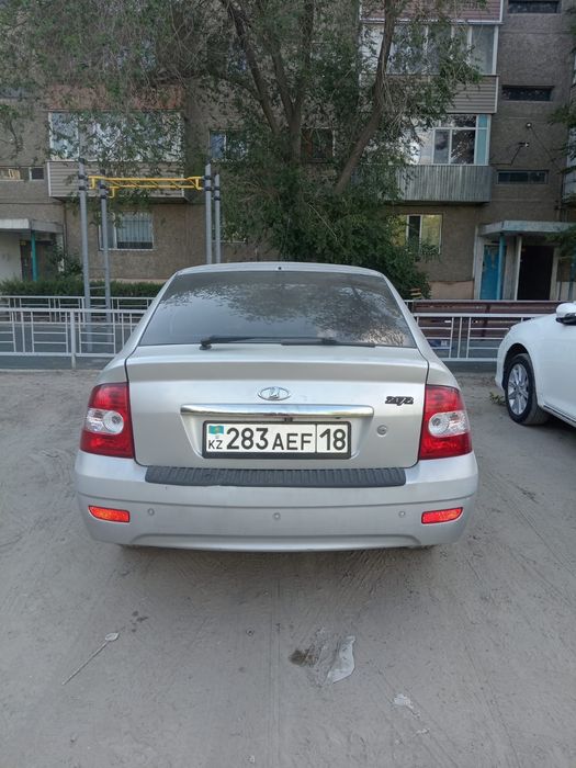 Продам машину приора