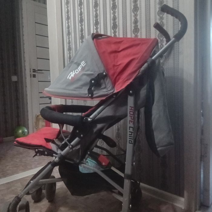 Продам детскую коляску