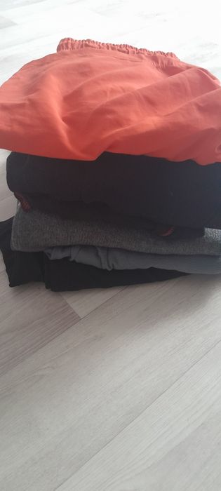 Отдам мужские вещи