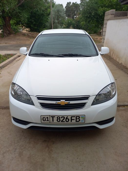 Продаётся LACETTI