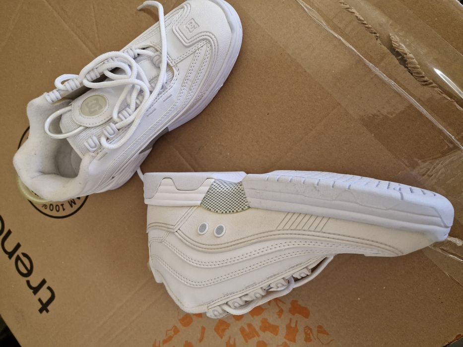 Маратонки 40 номер