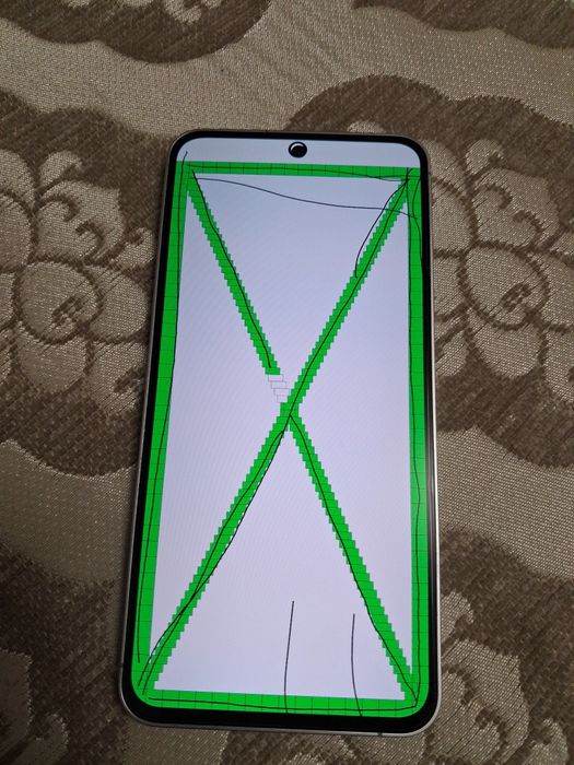 Samsung s24FE 8/256Гб