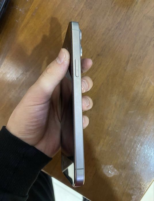 Iphone 15 pro max 256 sim