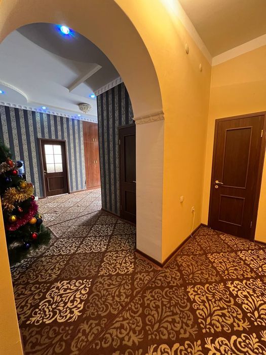 Ховли сотилади янги уйлардан