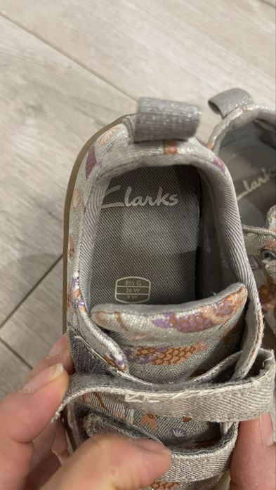 Детская обувь разная