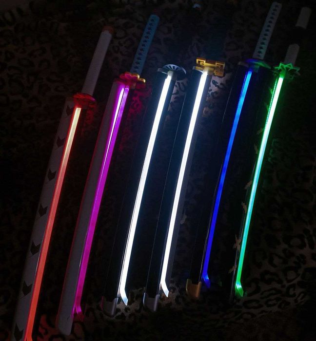 СВЕТОВЫЕ МЕЧИ из "Клинок рассекающий демонов"