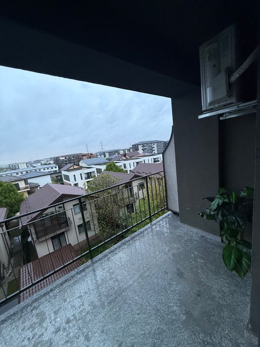 Apartament modern de închiriat ( zona dobroiesti )