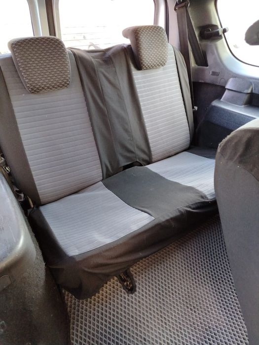 Продам лада ларгус