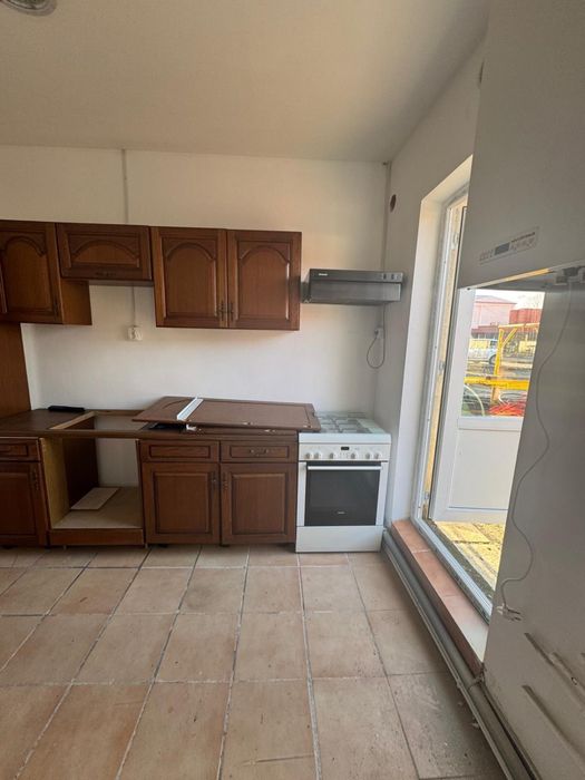 Cazare muncitori/plata lunara